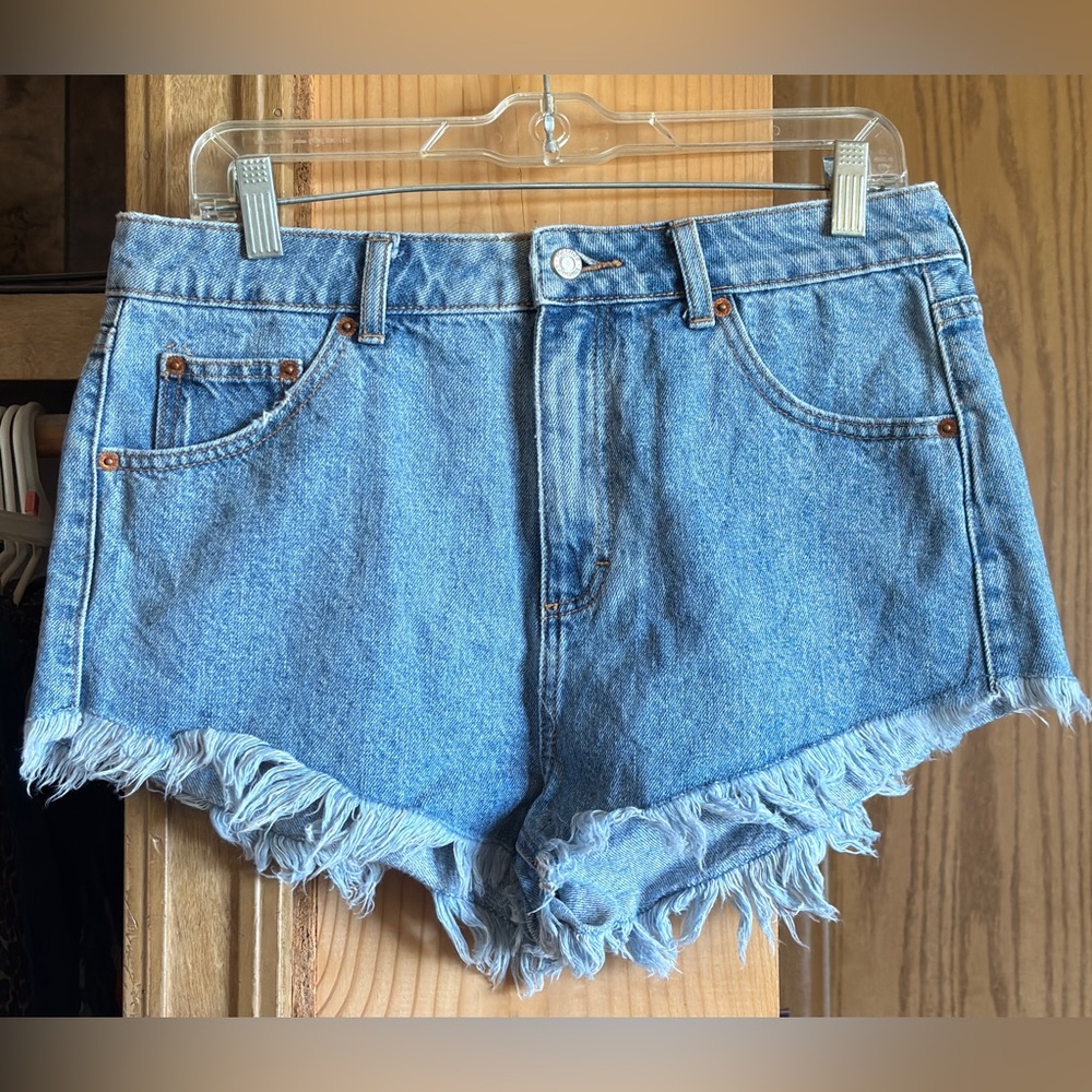 Topshop Denim Shorts “SO CUTE”!!!